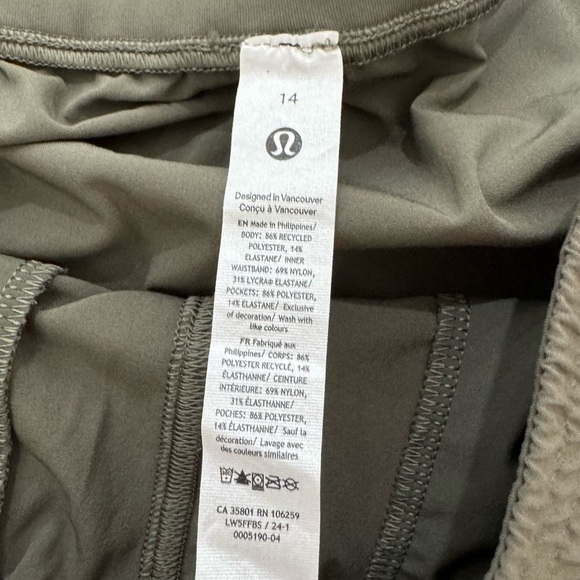 EUC Lululemon Swift Mid-Rise Wide-Leg Pant Army Green Women's 14 Athleisure - Picture 5 of 16